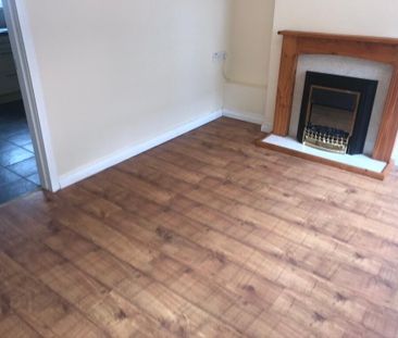 31 Unity Street, Carrickfergus, BT38 8AW - Photo 4