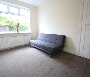2 Bedroom Flat - Ground Floor - Photo 4