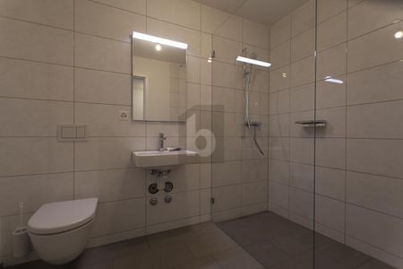 MODERN, BRIGHT FOR FAMILIES & EXPATS - Foto 4