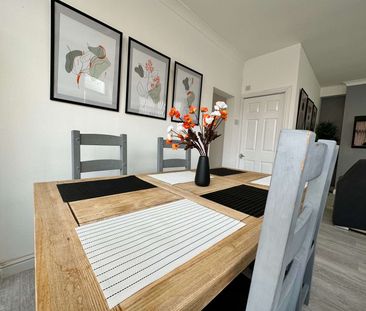 💡 All-Inclusive Double Room | in Rotherham Room 3 - Photo 1