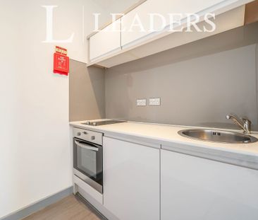 1 bedroom studio to rent Arundel House, Rylands Street, Warrington,... - Photo 1