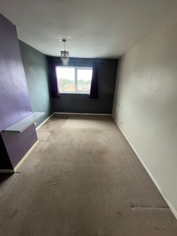 3 bedroom maisonette to rent - Photo 3