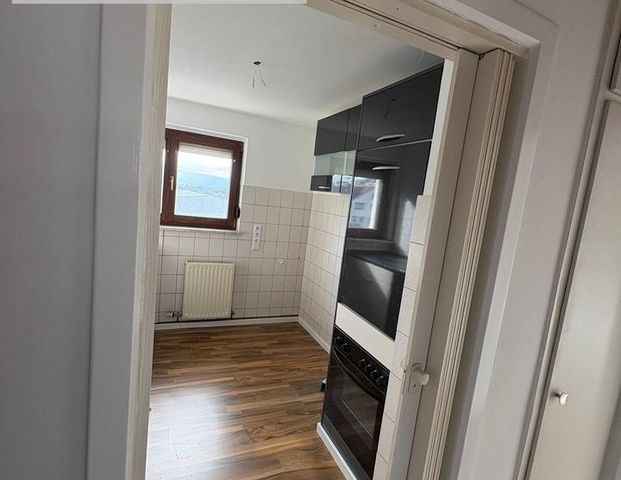 Frisch renovierte, helle 3-Zimmer-Mietwohnung mit Balkon in Albstadt - Foto 1