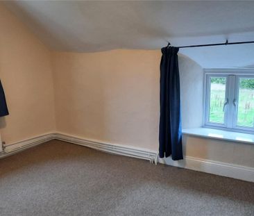 4 bedroom detached house to rent - Photo 3