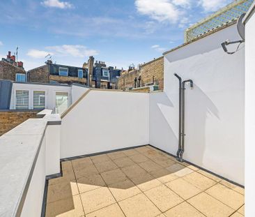 2 bedroom terraced house to rent - Photo 2