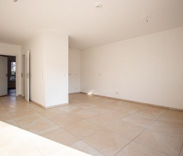 Top moderne 4 Zimmerwhg mit Terrasse, Garten und Tiefgarage in der ... - Photo 2