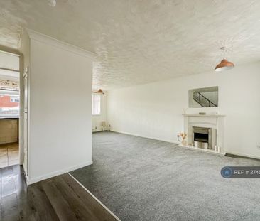 3 bedroom terraced house to rent - Photo 1