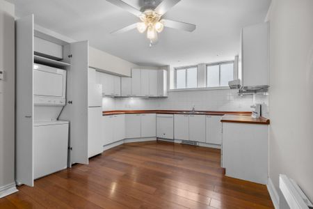 2090 Rue Sherbrooke O., Montréal (Ville-Marie), QC H3H - Photo 4