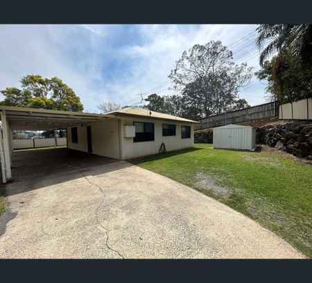 16 Martin Drive, East Lismore, NSW 2480 - Photo 3