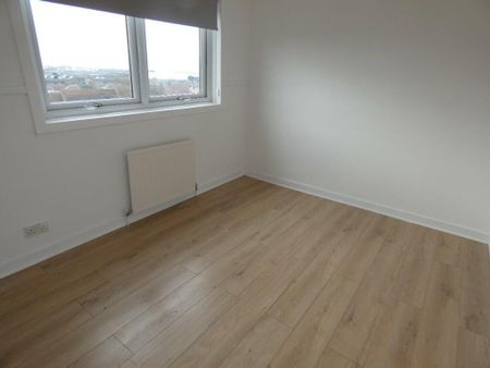 2 bedroom end of terrace house to rent - Photo 3