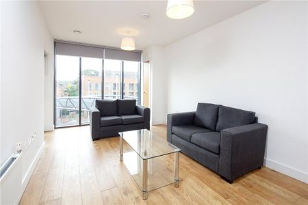 2 bedroom apartment to rent - Photo 5