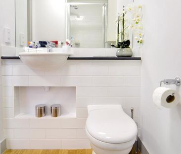 1 bedroom private hall to rent - Photo 6