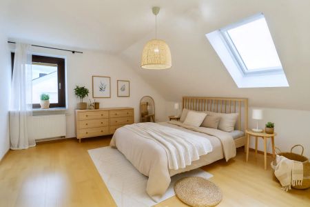 Lichtdurchflutete Dachgeschoss-Wohnung - Photo 2