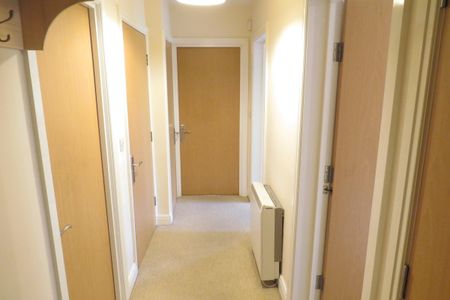 Lakeside Boulevard - Photo 4