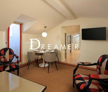 Refined Apartment with Duomo View in Florence - Photo 3