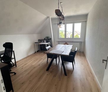Helle und moderne 3-ZW in Wiedlisbach im Dachgeschoss - Photo 6