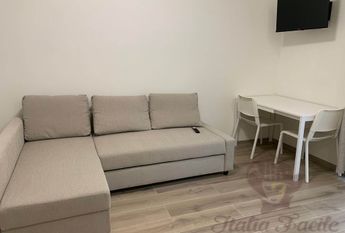 Студия возле метро Bande Nere