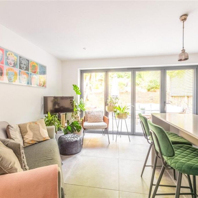 3 bedroom house to rent - Photo 1