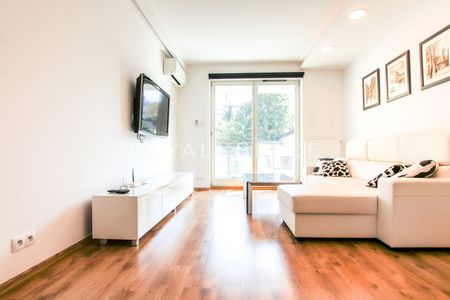 Mieszkanie z balkonem na Grzegórzkach! - Zdjęcie 2