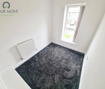 3 bedroom end of terrace house to rent - Photo 2