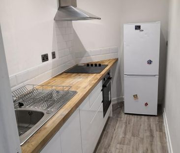 1 bedroom flat to rent - Photo 3