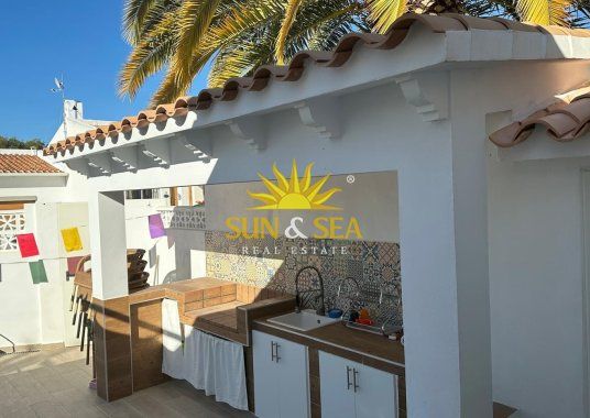 VILLA WITH 2 BEDROOMS IN LA NUCIA, ALICANTE