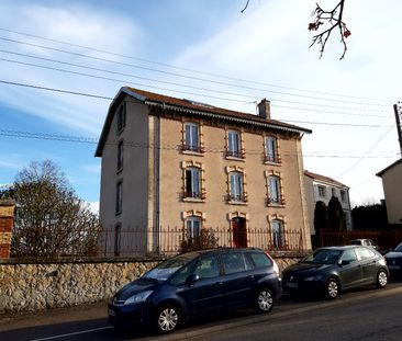 Location Appartement 5 pièces 98m² - Photo 2