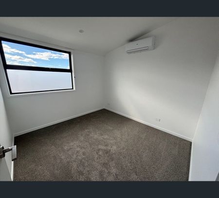 2/14 Cadby Ave, Ormond, Vic 3204 - Photo 4