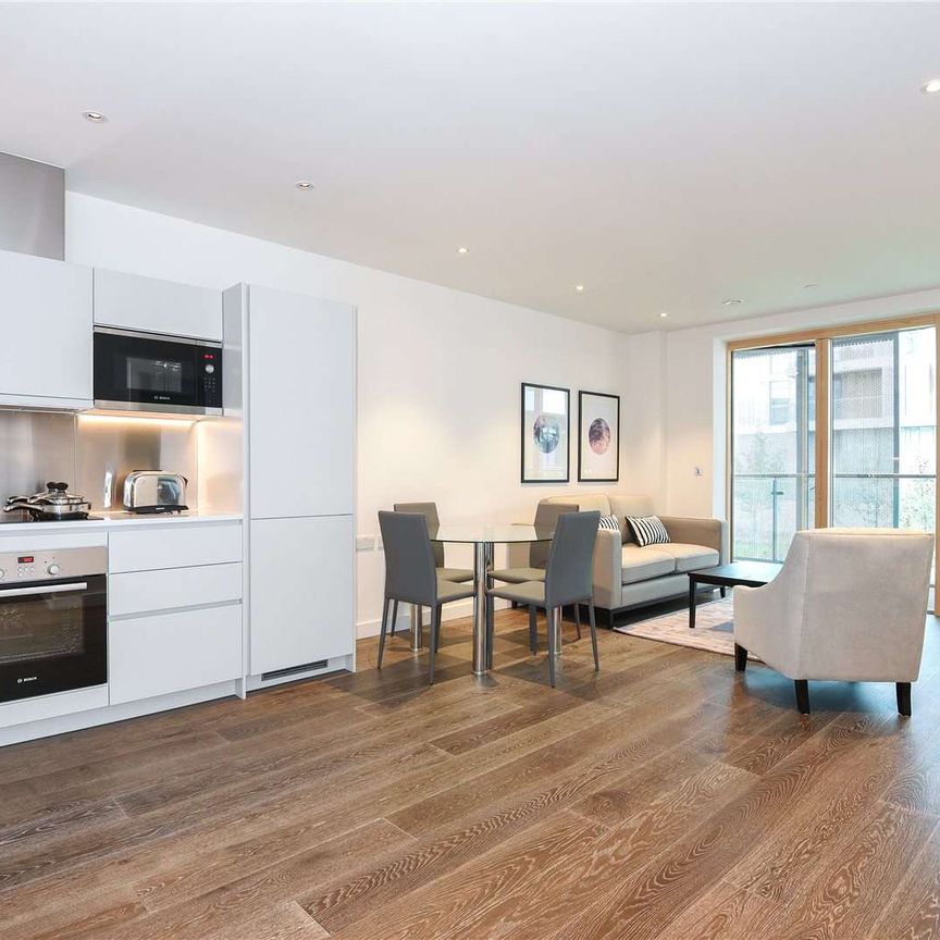 SHORT LET - A stunning one bedroom apartment to rent in a highly desirable development in Queens Park. The property is conveniently located a short distance to Queens Park Station. - Photo 1