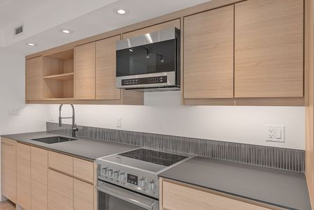 For Lease - 1254 Davenport Road Unit# 1, Toronto, Ontario - Photo 2