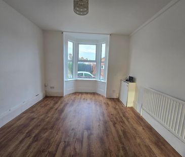 Victoria Street, Dunstable LU6, London - Photo 3