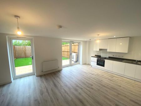 4 bedroom house to rent - Photo 5