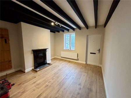 4 bedroom semi-detached house to rent - Photo 2