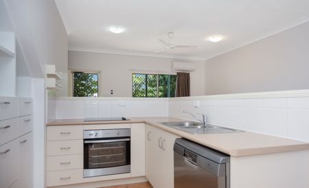5/47 Davidson Street, South Townsville QLD 4810 - Townhouse For Rent | Domain - Photo 3