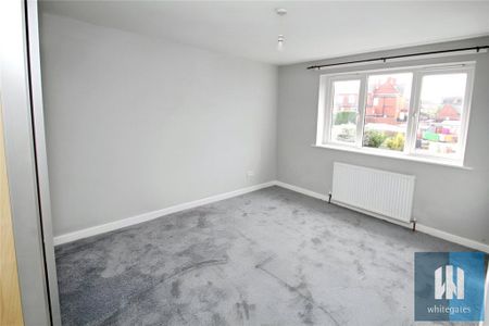 3 bedroom end of terrace house to rent - Photo 3
