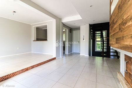 Casa em Condomínio com 3 quartos e 223m² para alugar em Ipanema, Porto Alegre. - Photo 2