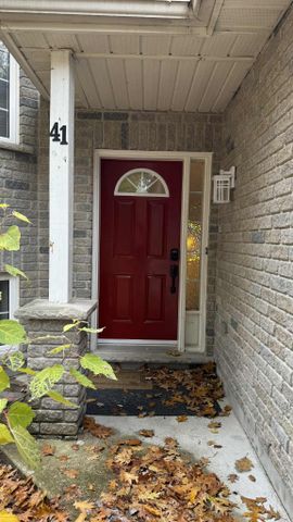 For Lease - 41 Melrose Avenue, Wasaga Beach, Ontario - Photo 2