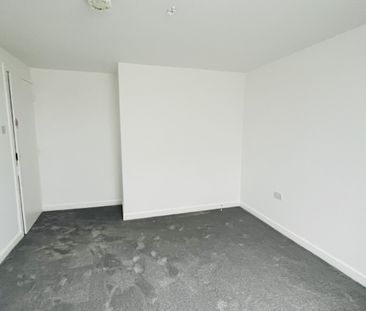 Coulson Way, Slough, Burnham - Photo 3