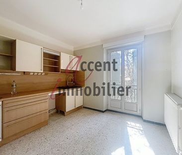 Appartement T4 avec jardin et piscine, - Photo 4