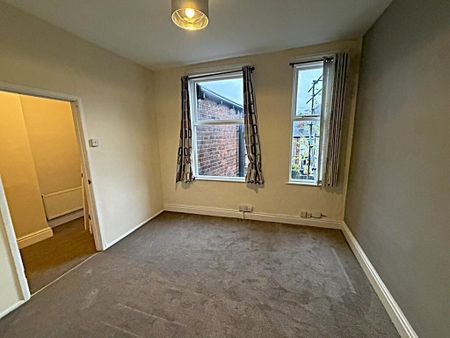 3 bedroom terraced house to rent - Photo 4