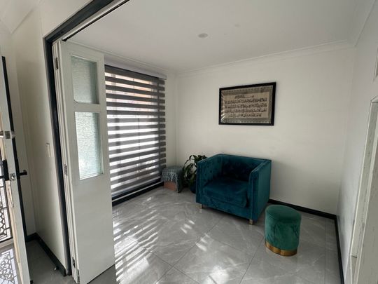 Renovated 3 Bedroom Townhouse - Photo 1