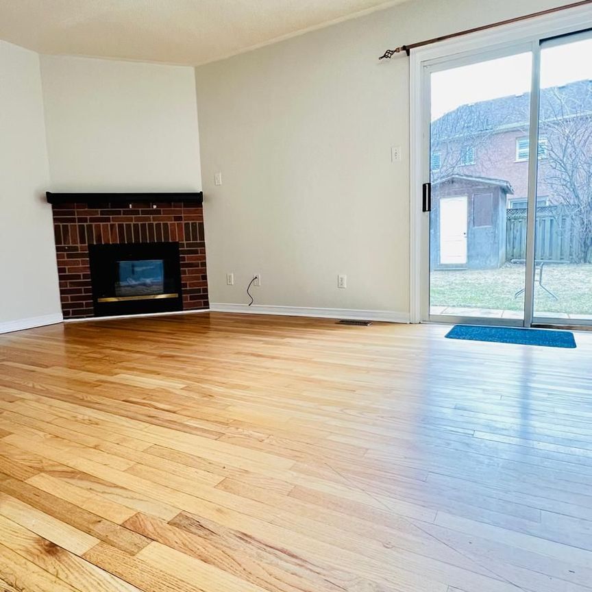 For Lease - 33 Clover Bloom Road, Brampton, Ontario - Photo 1