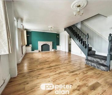 3 bedroom terraced house to rent - Photo 5