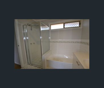 This comfortable 2-bedroom townhouse is in a perfect location - Photo 4