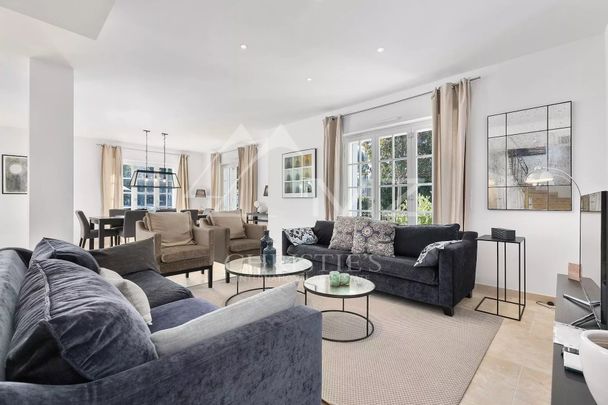 Cap d'Antibes - Villa moderne - Photo 1