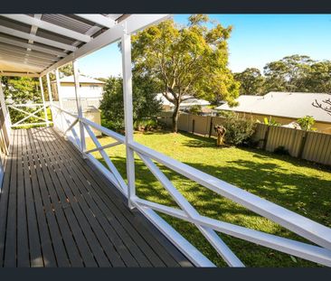 19 Jackson Road, Russell Island, Qld 4184 - Photo 4