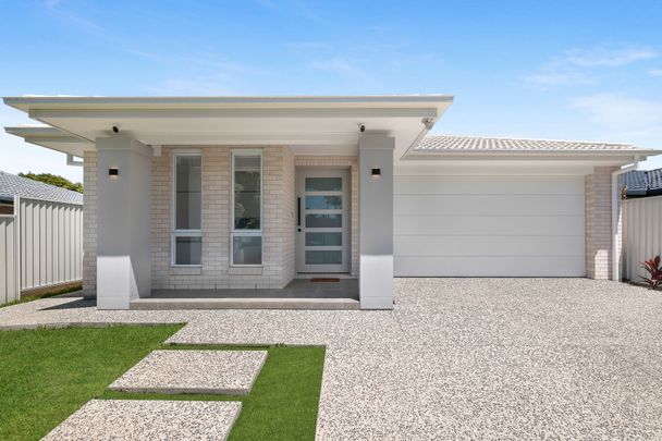 137A Barrier Reef Drive - Photo 1