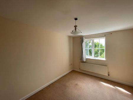 Brookfield Court, Alcester Road, Stratford-upon-Avon - Photo 3