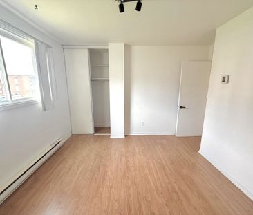 Beau 3.5 Semi-rénové à Sainte-Foy - Photo 3
