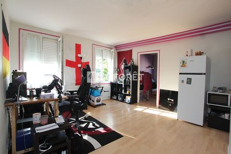 Apartment - Photo 4